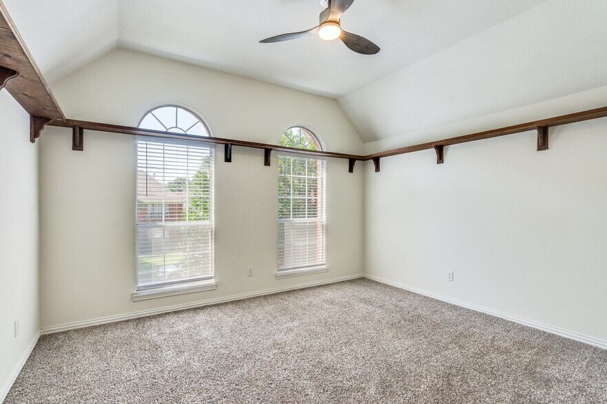 Building Photo - 4409 Brigade Ct