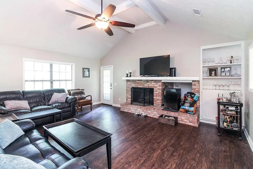 Building Photo - 87 Aileen Dr