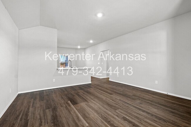 Building Photo - 817 S Katlyn Dr