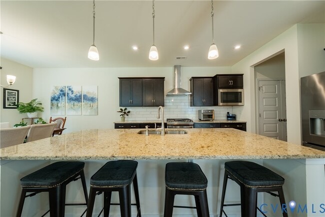 Building Photo - 18401 Palisades Ct