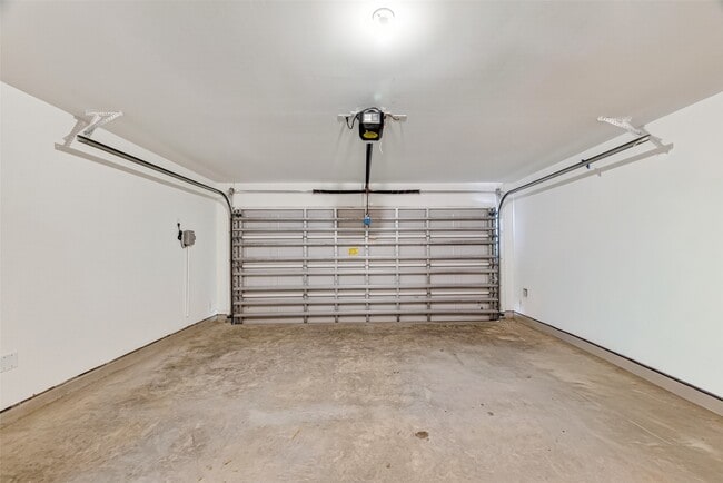 Building Photo - 3529 Longhorn Vly St