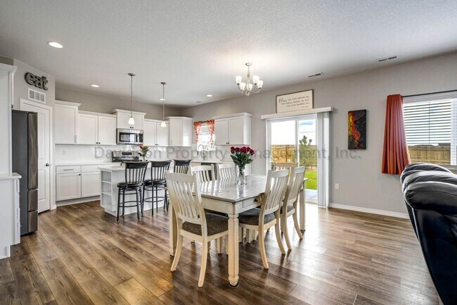Building Photo - 8747 Bynum Dr