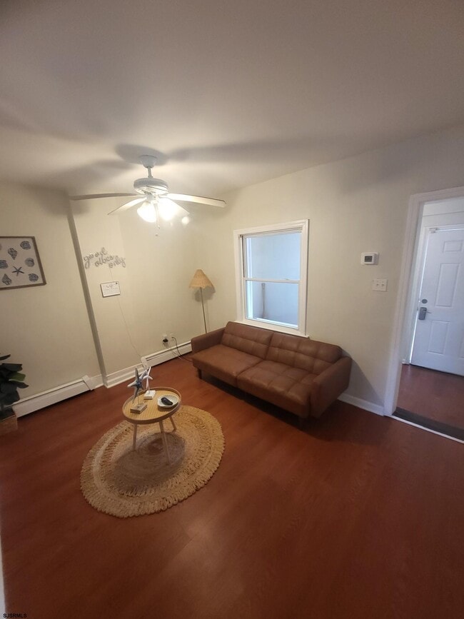 Building Photo - 345 N Ocean Ave