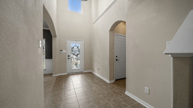 Building Photo - Beautiful 4-bedroom home in the sought-after Lake Conroe Hills community!