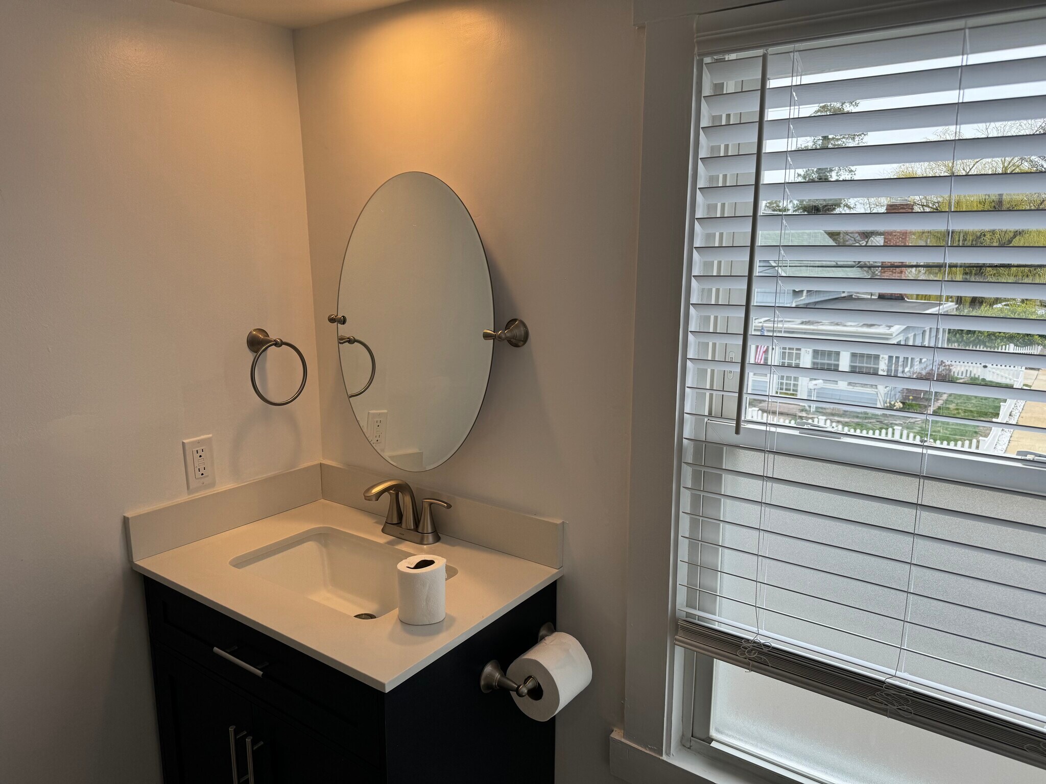 Bathroom - 56 Spring St