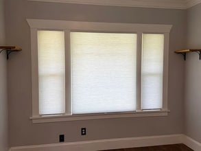 Building Photo - This remodeled 3-bedroom, 2-bath home