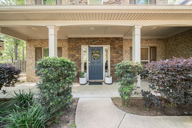 Building Photo - 4 bedroom/3 bath Midland, GA