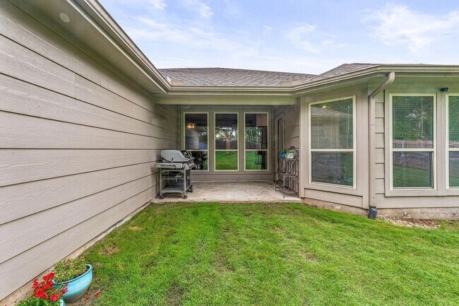 Building Photo - Beautiful home in Indian Harbor!