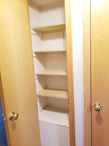 Building Photo - 1803 21st Ave Pl