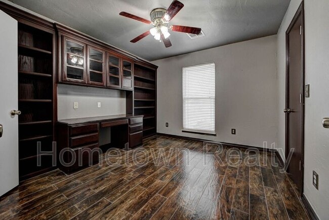 Building Photo - 4214 Topaz Cir