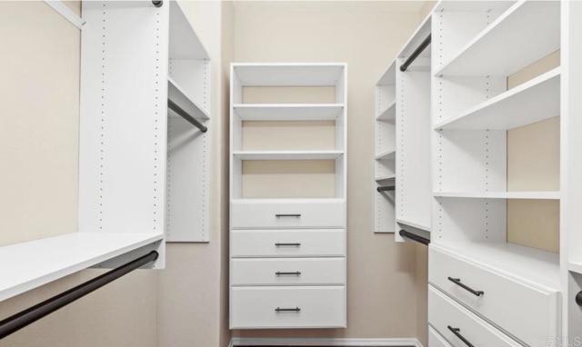 Building Photo - 160 Belflora Way