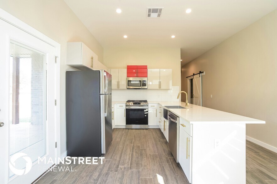 Building Photo - 11339 Paradise Out Ln