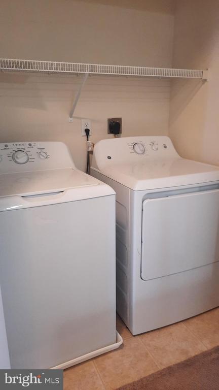 Building Photo - 803 Schooner Ln