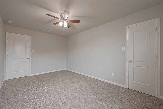 Building Photo - 20630 Stout Dr
