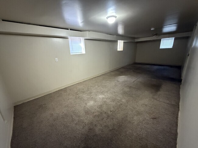 Building Photo - 2445 43rd St