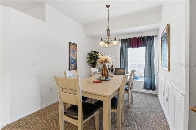 Building Photo - 102 NATURES Way