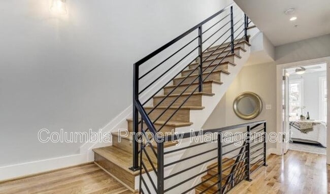 Building Photo - 638 Newton Pl NW