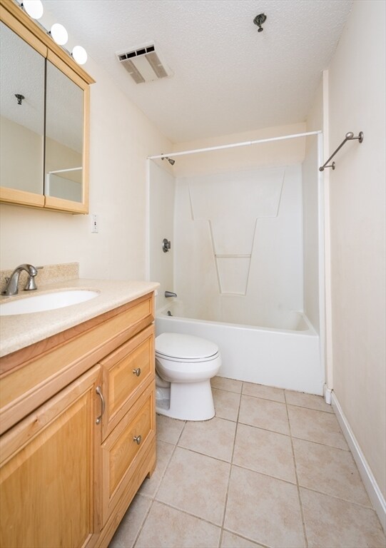 Building Photo - 2456 Massachusetts Ave