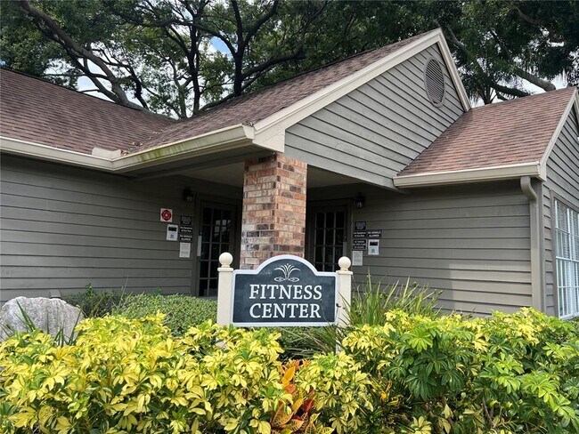 Building Photo - 2500 Winding Creek Blvd