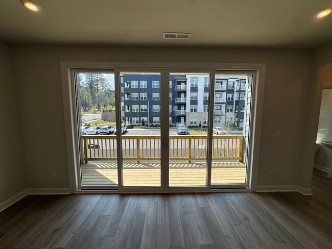 Building Photo - 4707 Cypress Tree Ln