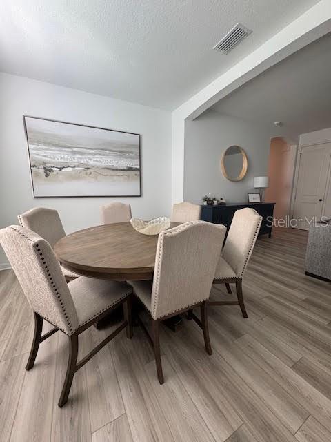 Building Photo - 34804 Mulrion Dr