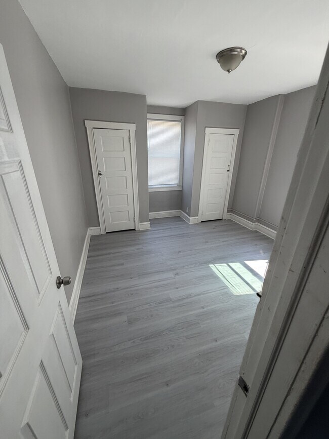Building Photo - 6529 Torresdale Ave