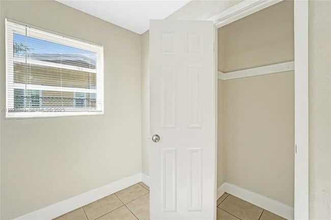 Building Photo - 1777 NW 34th Ave