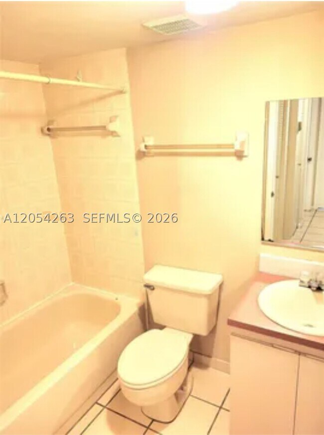 Building Photo - 5765 W 25th Ct