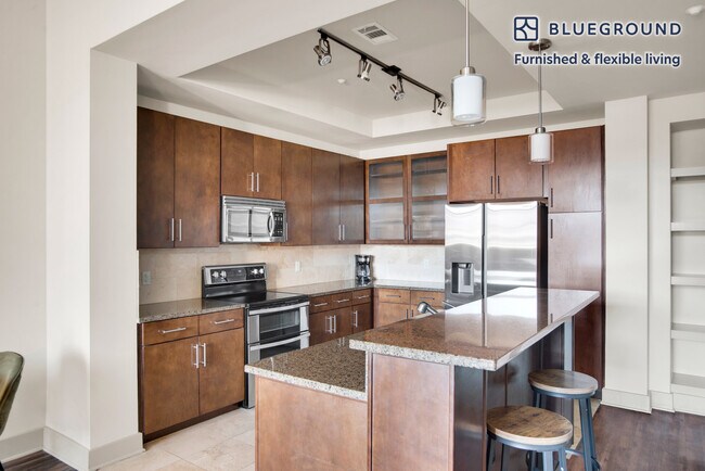 Building Photo - 816 Acoma St