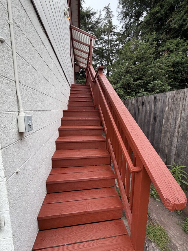Building Photo - 506 Sonoma Ave