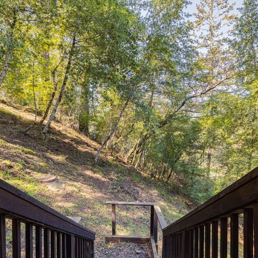 Building Photo - 25 Fir Ave