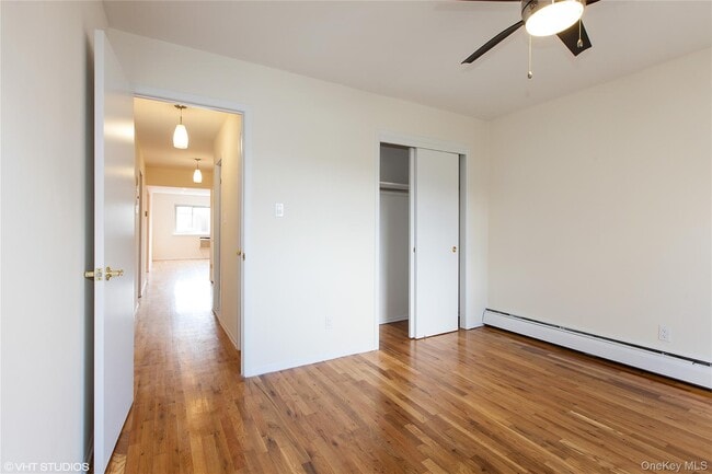 Building Photo - 28-12 37th St