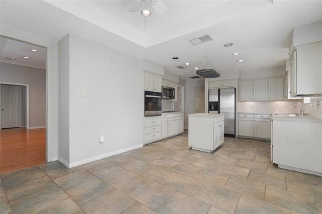 Building Photo - 4919 Saddleback Rd