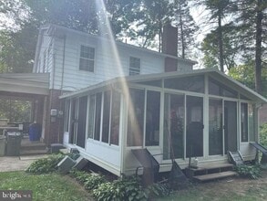 Building Photo - 411 N 4th St