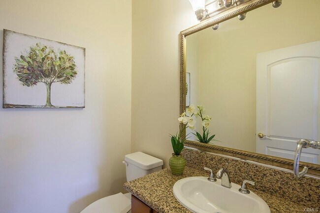 Building Photo - 1035 Fairview Ave