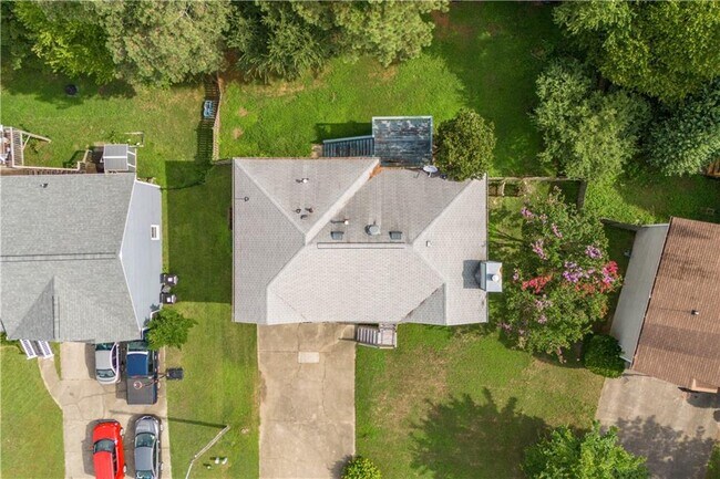 Building Photo - 3158 Parfait Pl