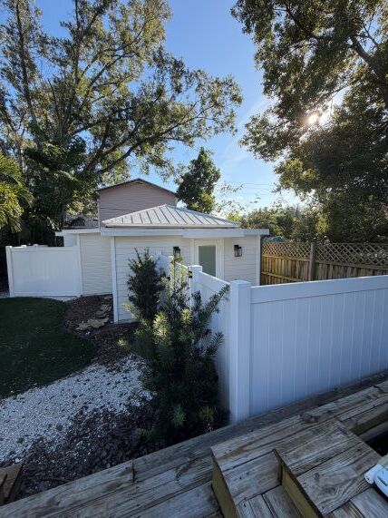 Exterior - 6007 N Orange Blossom Ave