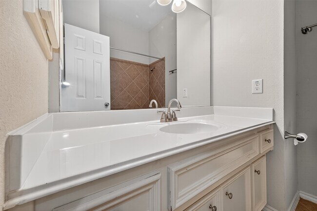 Building Photo - 17603 Burkhart Ridge Dr
