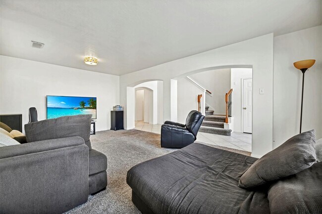 Building Photo - 1802 Whispering Forest Dr