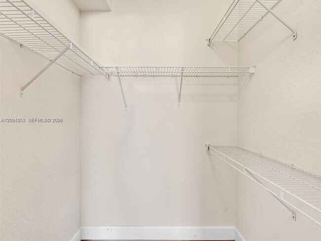 Building Photo - 6001 SW 70th St