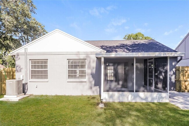 Building Photo - 9059 Dixiana Villa Cir