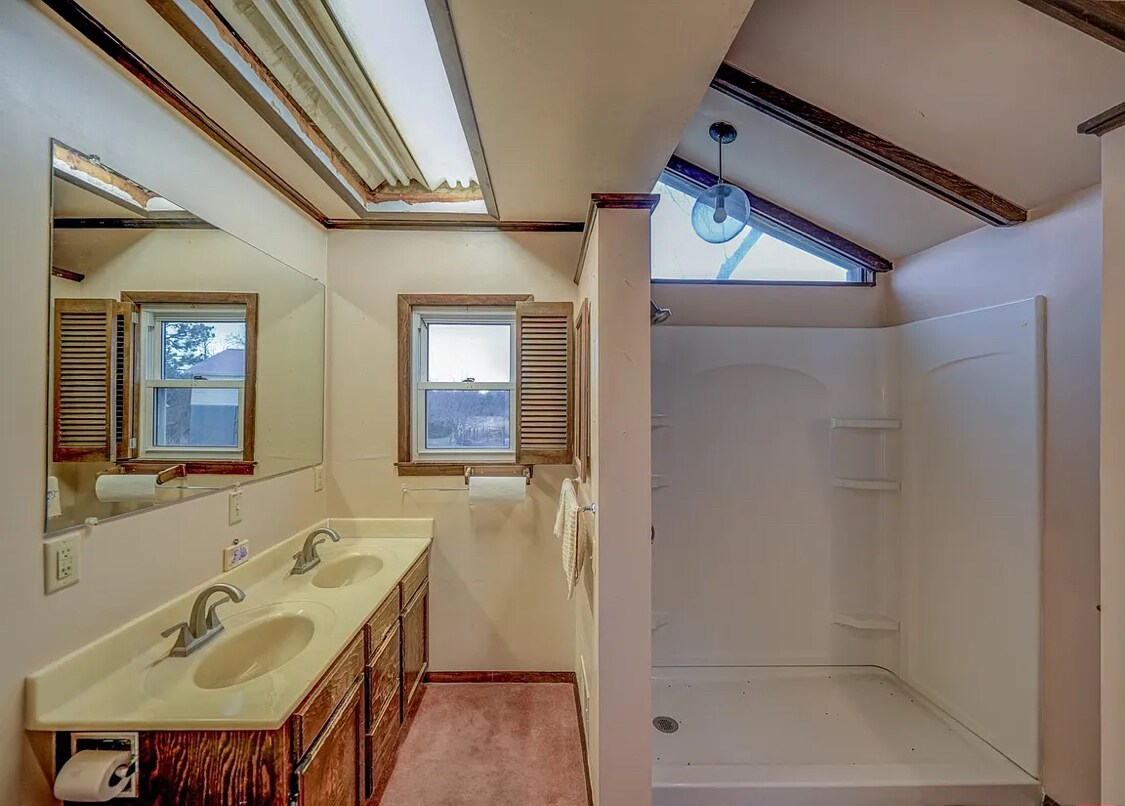 Building Photo - 21101 S 96th St