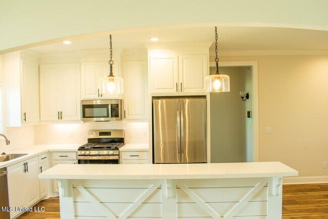 Building Photo - 3 Bed/2 Bath Home in Woodscope of Oakfield