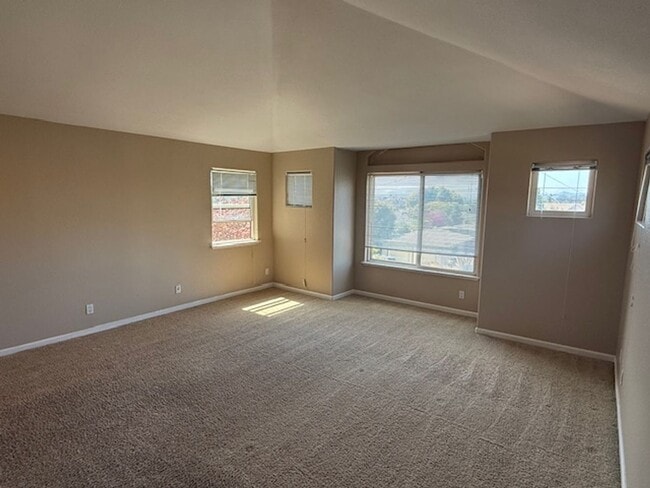 Building Photo - Massive 3-Bedroom El Cerrito Home Minutes ...