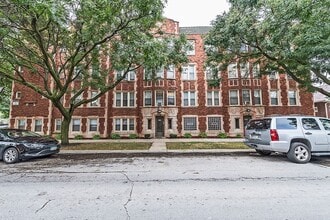 Building Photo - 222 E 109th