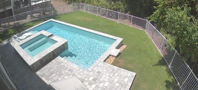 Building Photo - 135 Gulf Winds Wy