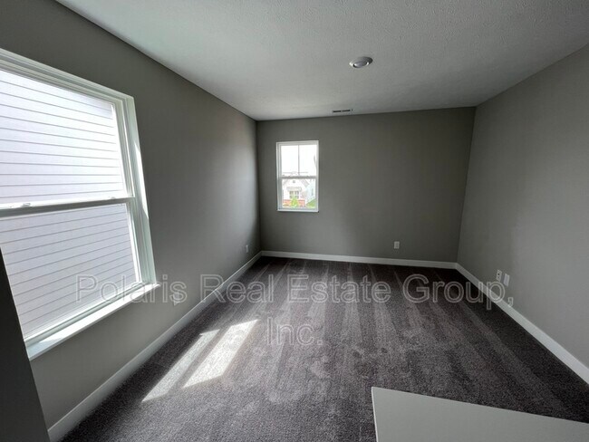 Building Photo - 3085 Gibbert Ln