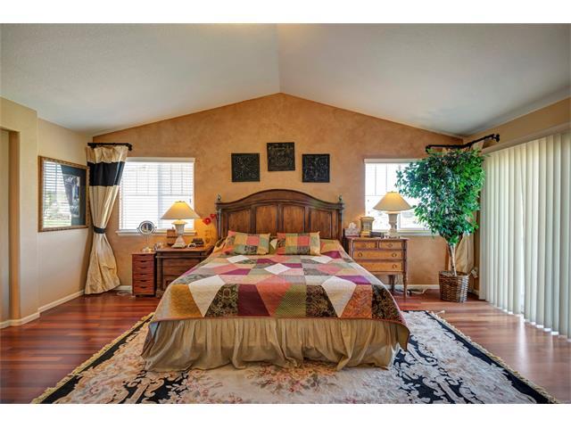 Master Room - 5050 Wagon Box Pl