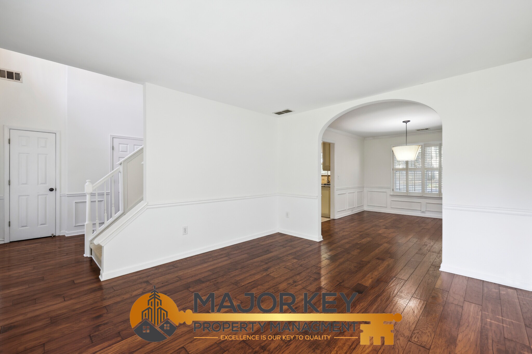 Building Photo - 1620 Midland Ct