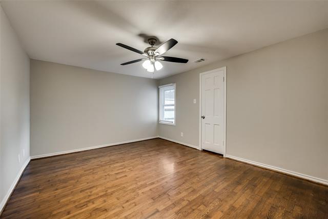 Building Photo - 4053 Winfield Ave